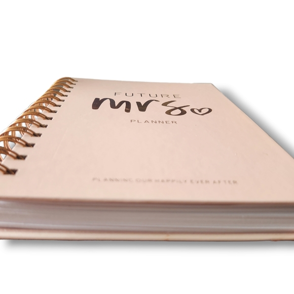 Hardcover Wedding Planner - Picture 6 of 6